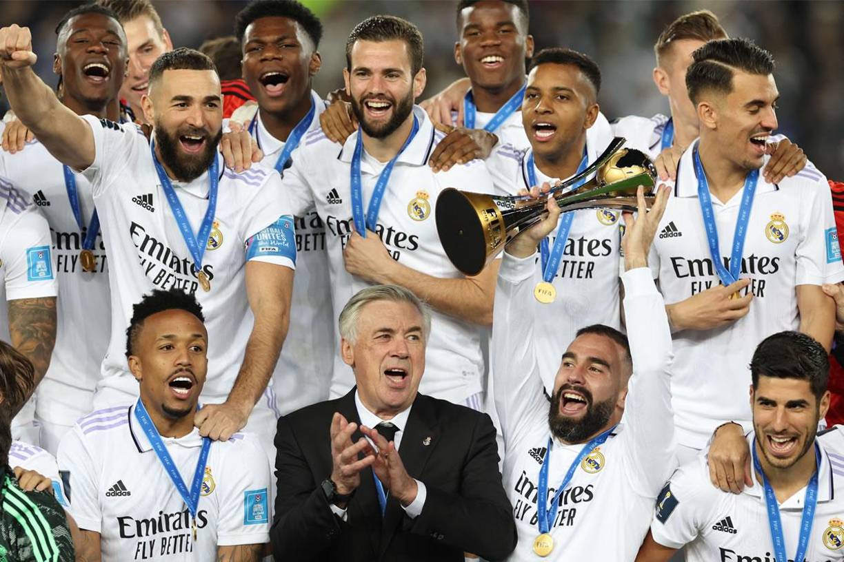 Carlo Ancelotti disfrutó como uno más con sus jugadores.