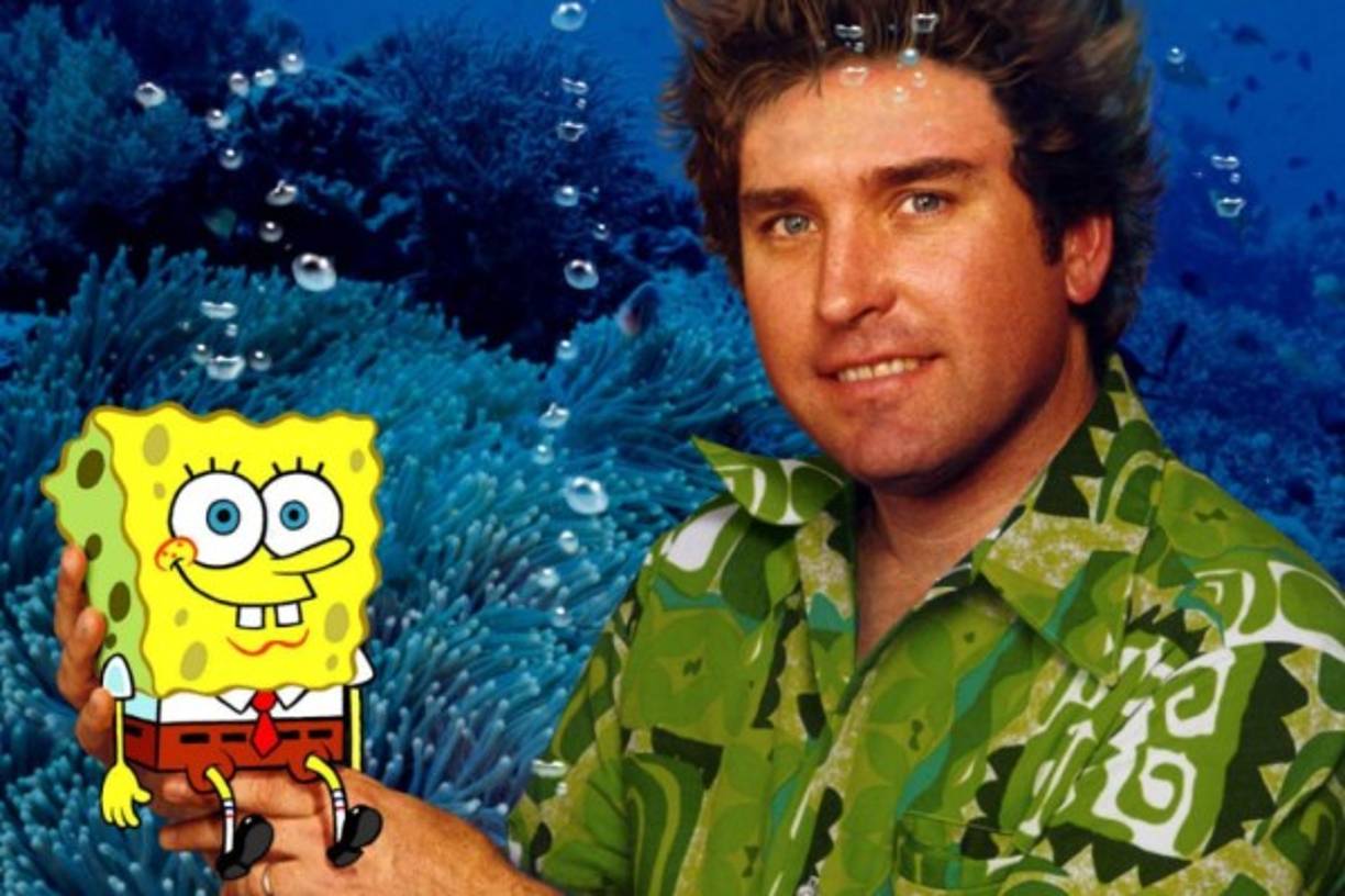 1. Stephen Hillenburg, creador de la serie, antes de llegar al éxito y dedicarse por completo a los dibujos animados fue biólogo marino, además, cuando era joven trabajó en un restaurante de comida rápida, justo como Bob Esponja.
