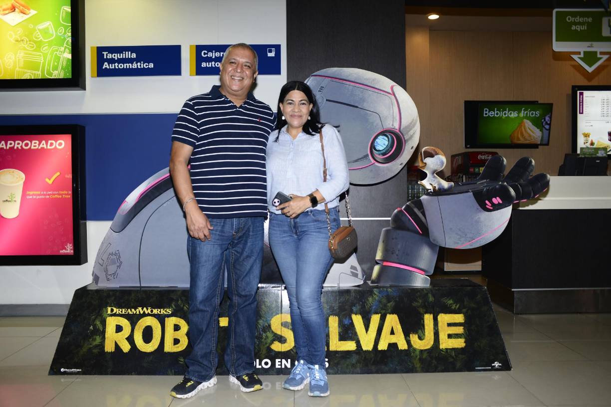 Dennis Castilla y Aracely Díaz.