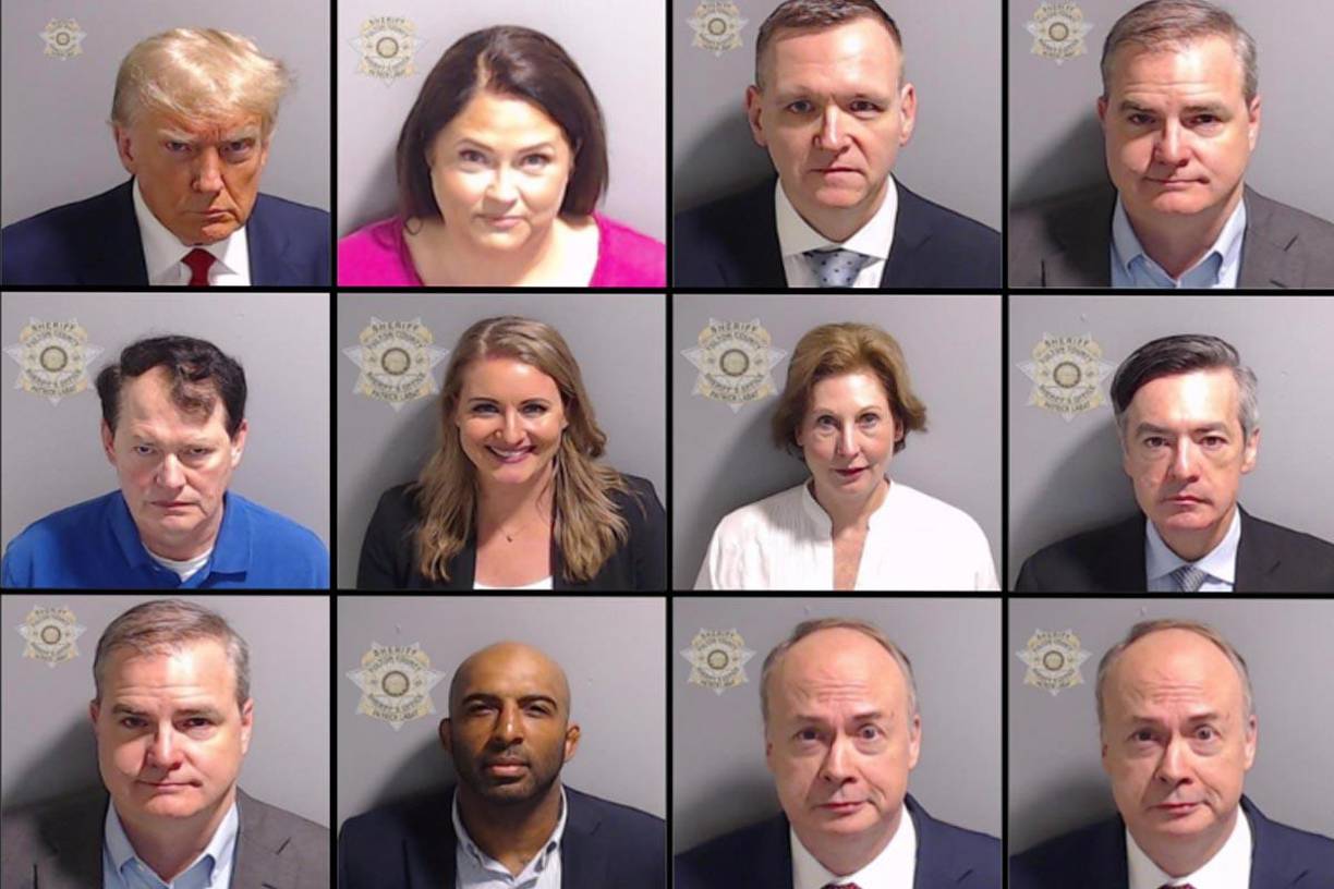 Otros siete aliados del expresidente de Estados Unidos Donald Trump (2017-2021) en su intento de falsear las elecciones de 2020 en Georgia se entregaron este viernes en la cárcel para ser fichados por las autoridades.