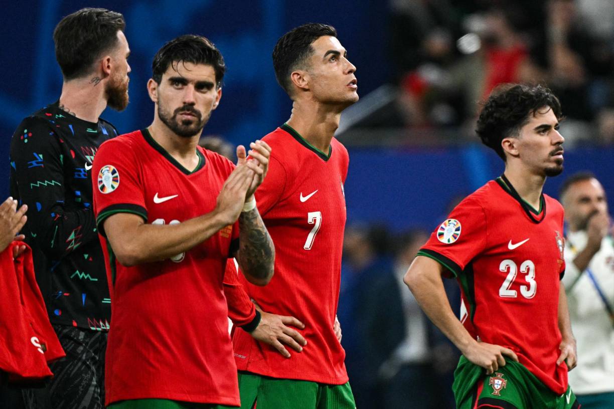 La reacción de Cristiano Ronaldo tras ser eliminados por Francia en la tanda de penales de los cuartos de final de la Eurocopa 2024. 
