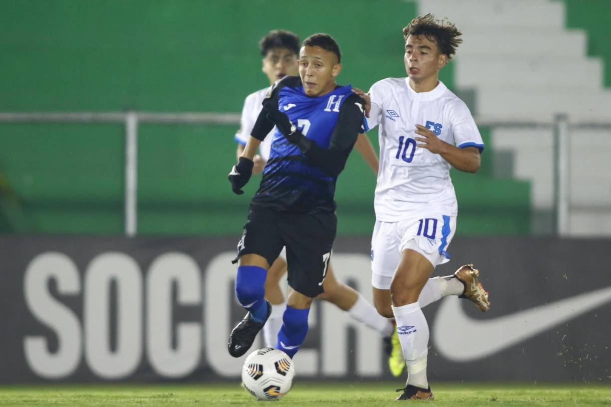 Nixon Cruz, volante del Honduras Progreso.