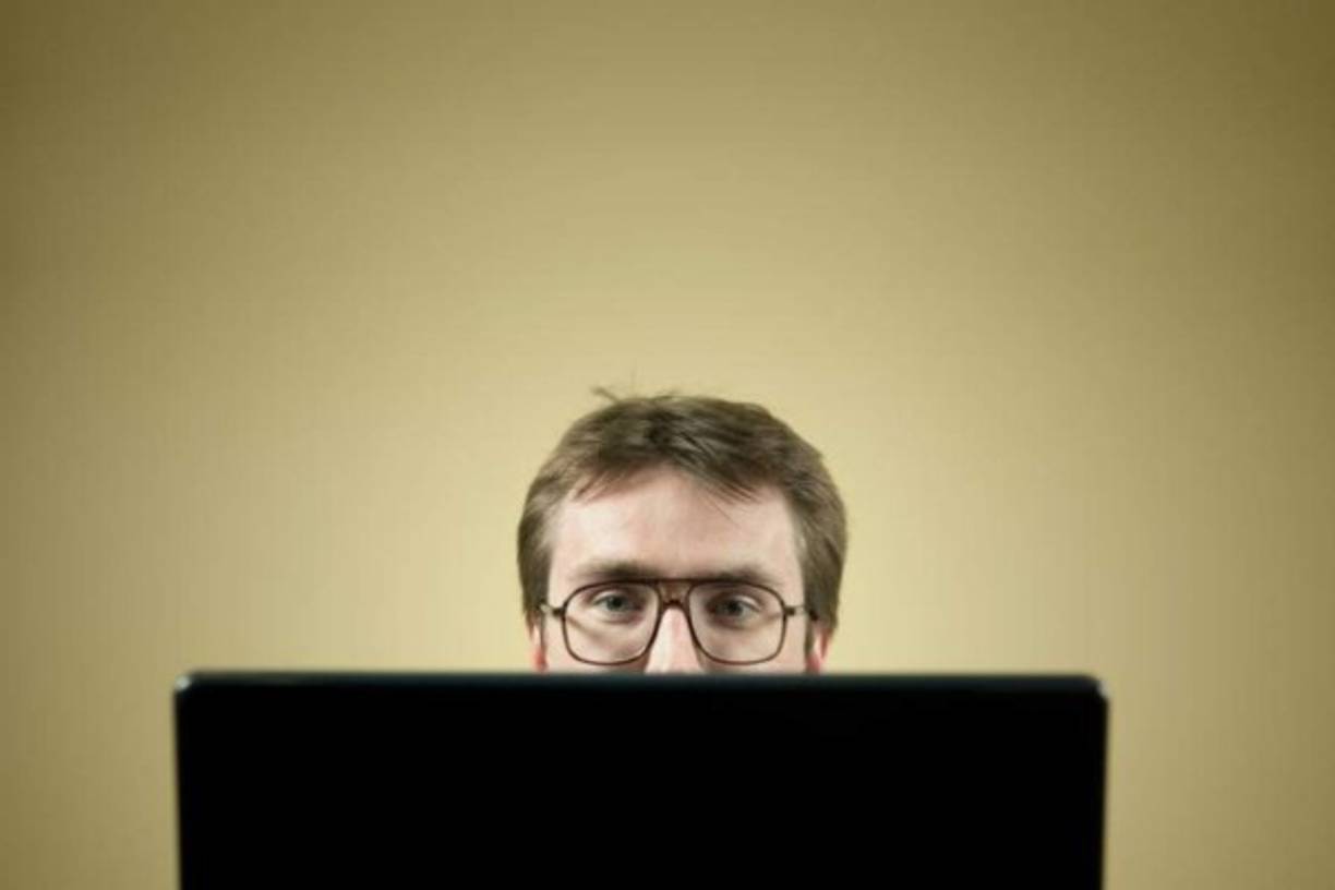 Reconstrucción de pene y faloplastia<br/><br/>¿Sabías que el prepucio se puede reconstruir después de la circuncisión? Suele tratarse de una operación con fines estéticos y en la reconstrucción se tira hacia arriba de la piel móvil del tronco del pene y se fija en esa posición mediante una cinta. Luego, los doctores aplican anillos de plástico, fundas y pesas. <br/><br/>Por otro lado, también existe la faloplastia, que consiste en nada más ni nada menos que un trasplante de pene de un donante fallecido.