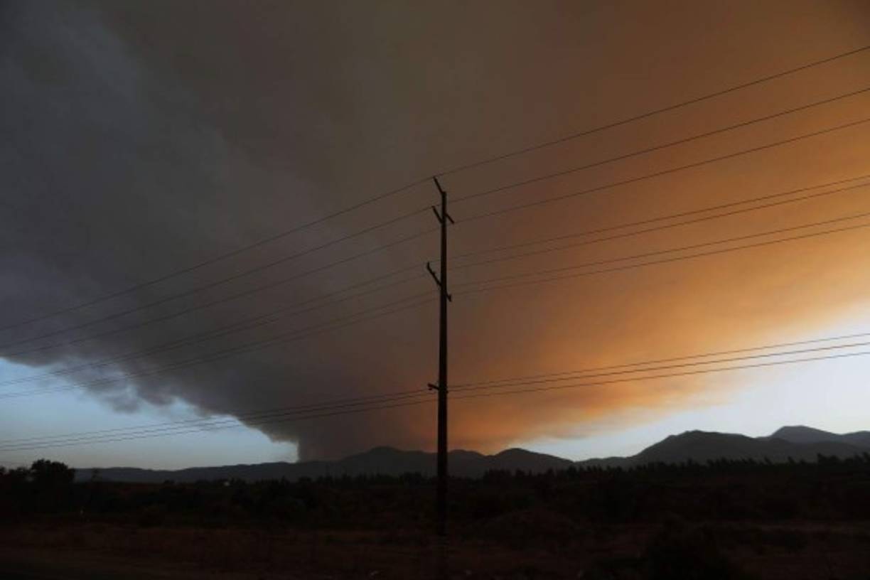 El incendio denominado Mendocino Complex, y formado por los focos ígneos River y Ranch, es el mayor de la historia de esta región del oeste de Estados Unidos, muy propensa al fuego.