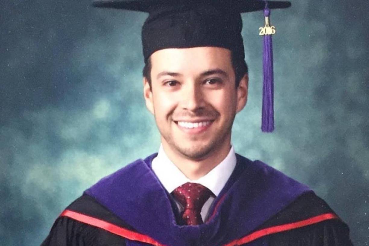 La familia cree que Elliot fue “víctima de un crimen brutal.