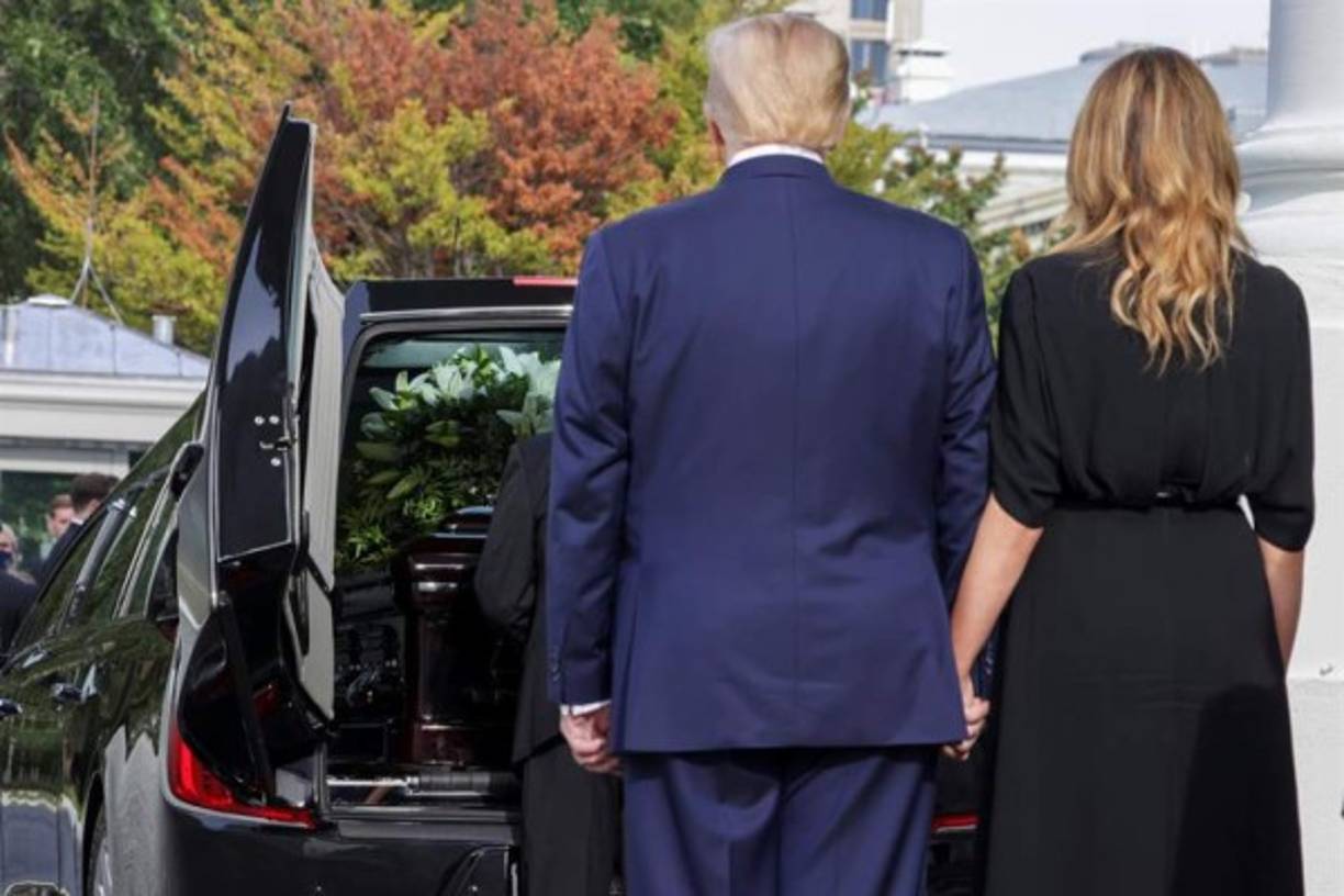 'Es un gran honor para él. Creo que se sentiría muy honrado', dijo Trump.<br/><br/>Robert 'estaba tan orgulloso de lo que hemos hecho y estamos haciendo por nuestro país', agregó.