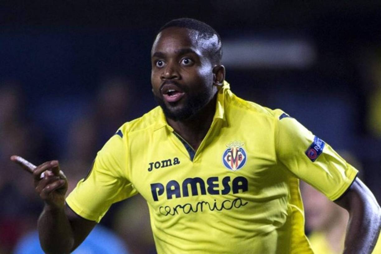 El Beijing Guoan de China está dispuesto a pagar los 40 millones de la cláusula del delantero congoleño Cédric Bakambu, del Villarreal. Esa cifra convertirían al ariete franco congoleño en el traspaso más importante en la historia de la entidad amarilla.