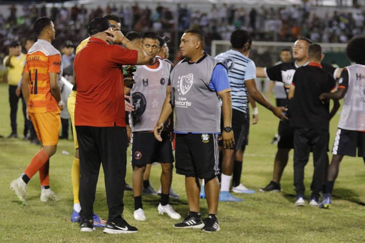 Martín ‘Tato‘ García estuvo conversando con staff del Platense sobre lo ocurrido.