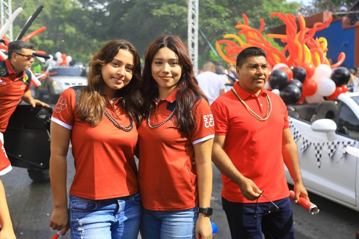 Fabiana Zaldivar y Kathleen Lara