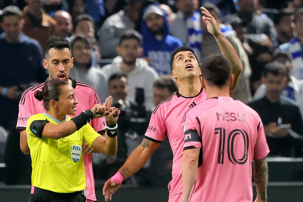 Luis Suárez estaba enfadado luego de que le anularan el gol, su primero con la camisa del Inter Miami tras su llegada.