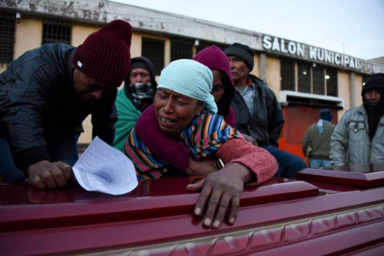 Un balance determinó que son 18 los muertos y no 30 como indicó en un informe anterior. La primera cifra fue producto de que 'el lugar era un caos y habían fallecidos encima de otros fallecidos', provocando confusión, explicaron autoridades.