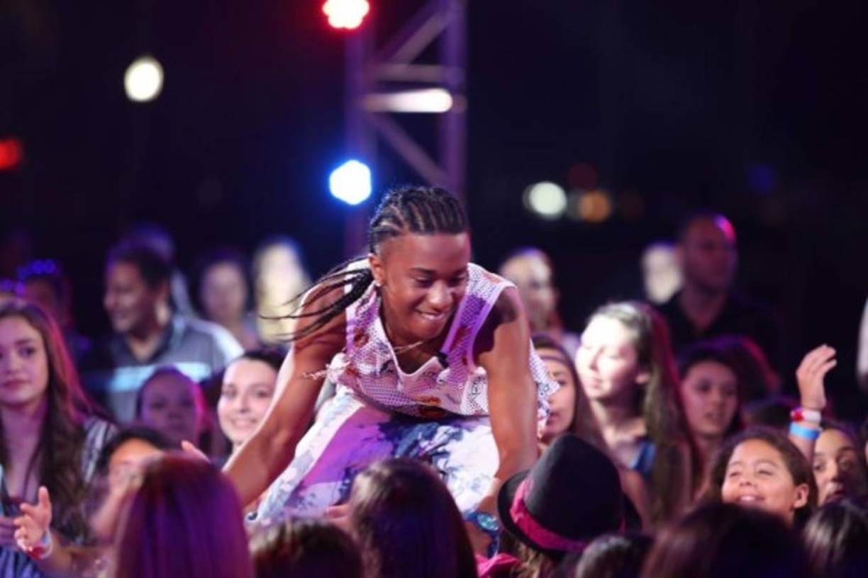 'La música, el baile, todo alrededor, escapo a otro mundo. Hace que escape de todas las drogas y todo lo malo que veo desde niño...' dijo el joven de padres hondureños.