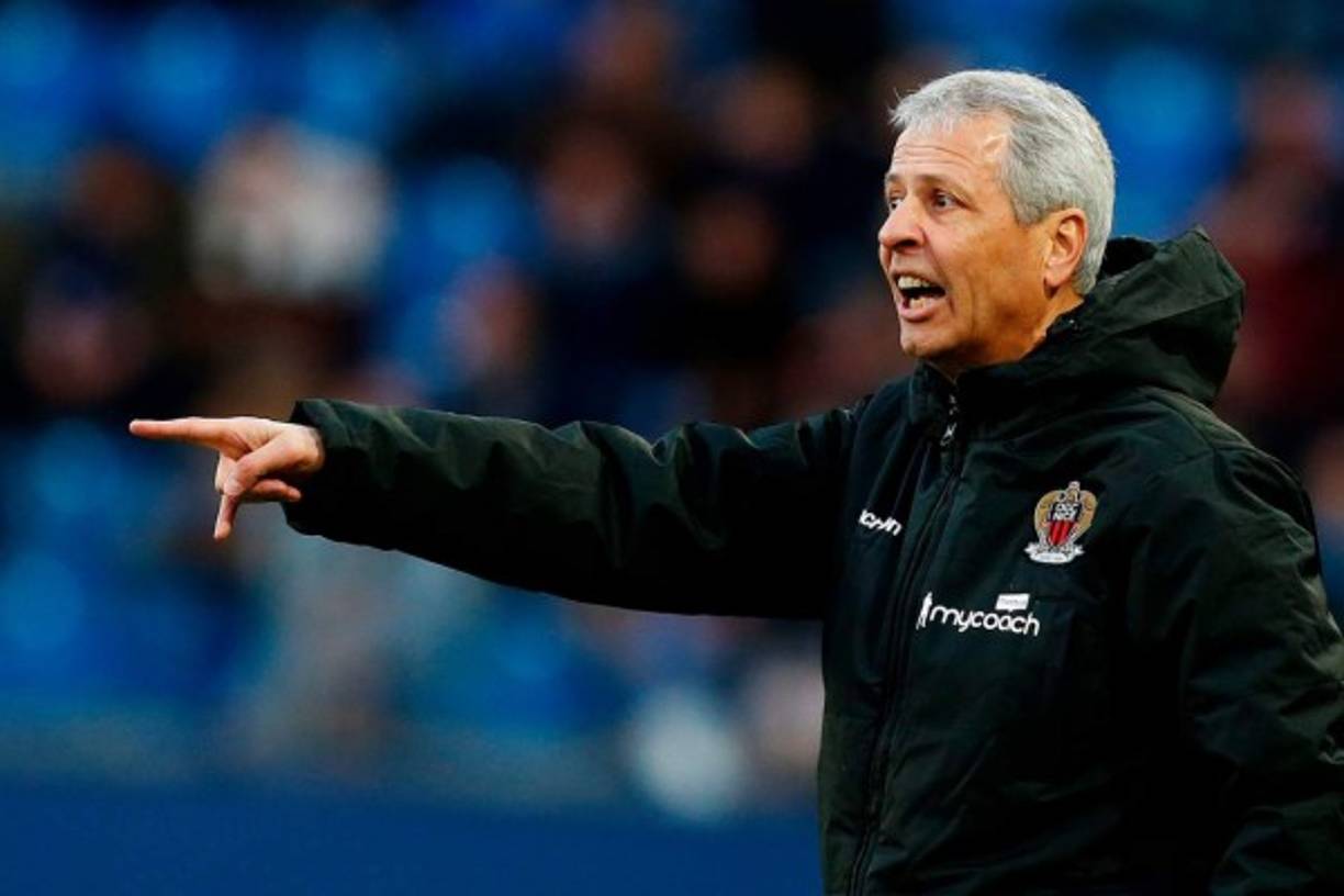 Según apunta Bild, los dirigentes del Borussia Dortmund aprobaron la inversión de los 3 millones de euros necesarios para liquidar la cláusula de rescisión del contrato de su nuevo entrenador, Lucien Favre que está con el Niza. El técnico suizo iniciará un nuevo ciclo en la Bundesliga. Foto AFP