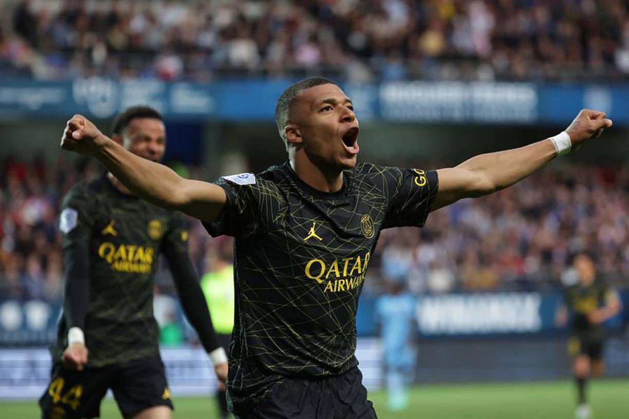 En el nuevo proyecto del conjunto parisino, Kylian Mbappé es el único jugador del tridente ofensivo del PSG que tiene su lugar garantizado para la próxima temporada.