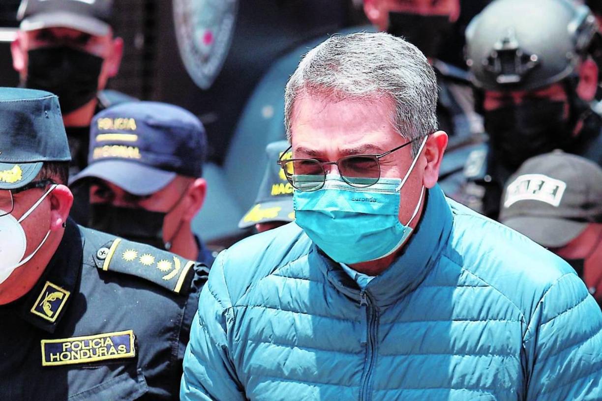 De su lado, la abogada Greenwood asegura que menciona que “extrañamente la información ya entregada venía afectada con virus y no se pudo abrir y el resto no ha sido entregado pese a las continuas solicitudes”. 