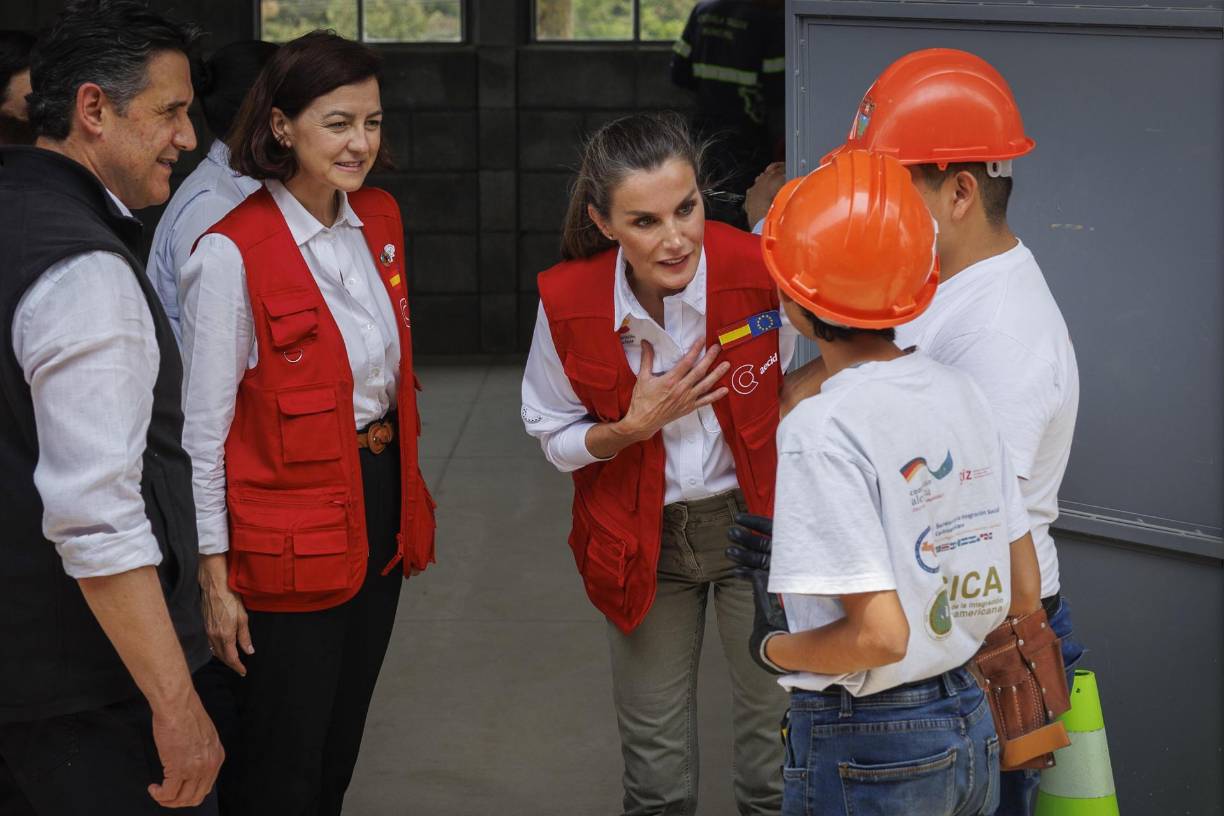 La reina regresará la tarde de este jueves a España tras un viaje de dos días al país centroamericano.