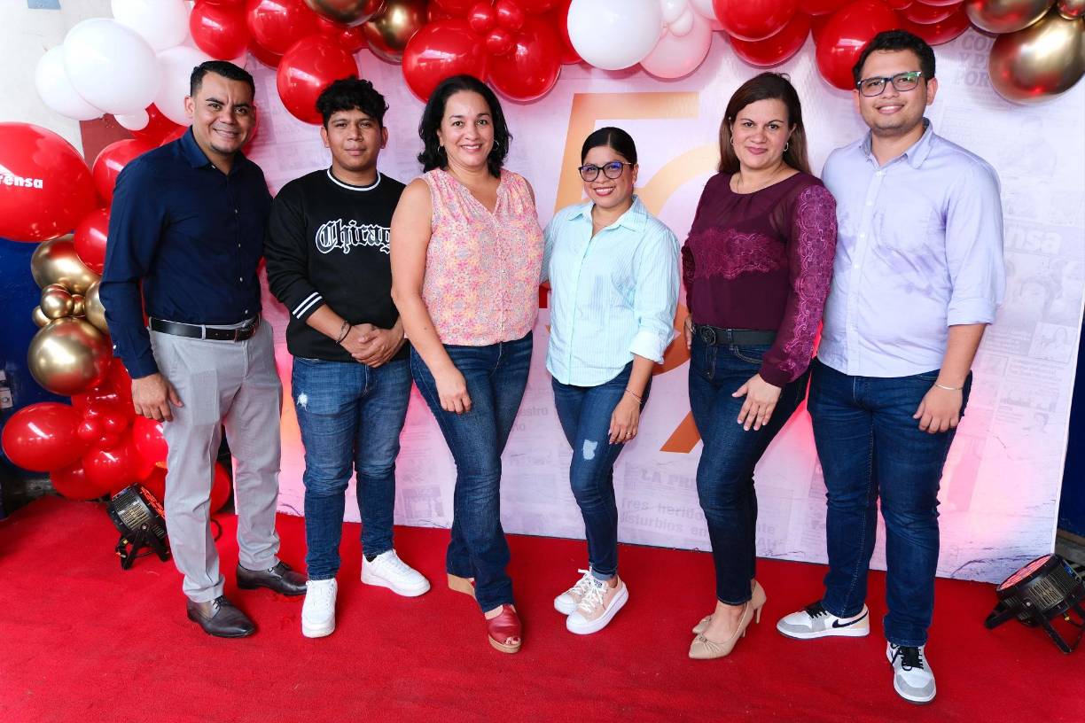 Equipo de Créditos y Cobros. 