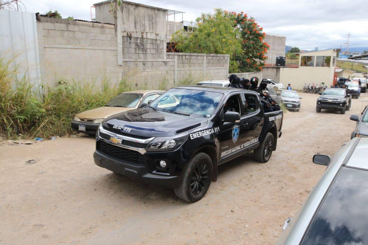 Por su parte, Vásquez denunció este domingo ser “víctima de persecución política y manipulación de poder”.