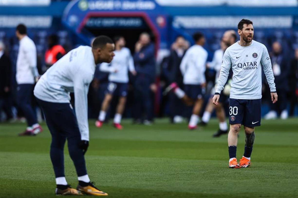 Con eso a su favor, en las oficinas del Camp Nou se están buscando opciones para “seducir” a Lionel Messi para su regreso al equipo tras dos temporadas en el PSG.