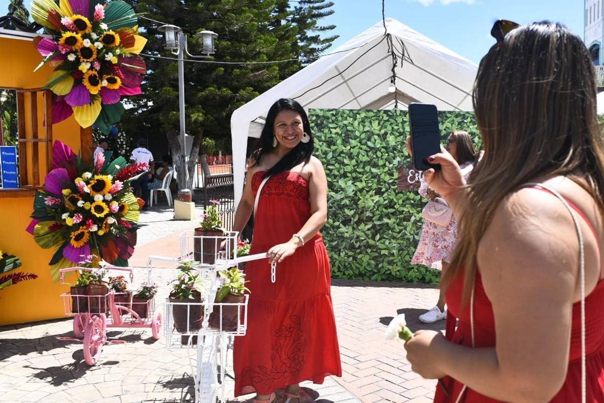 El Festival de las Flores es un evento visitado por más de 20,000 personas, de acuerdo a datos de Canaturh.