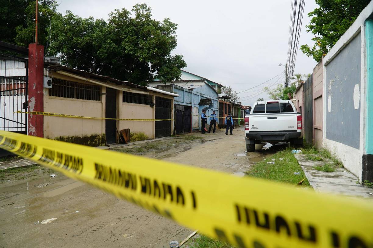Víctor salía de su residencia a la 1:00 a.m. en la colonia Brisas del Sauce. Iba hacia su empleo. Su esposa escuchó que estaba siendo golpeado. Intentó llamar a su madre, pero no obtuvo respuesta. 
