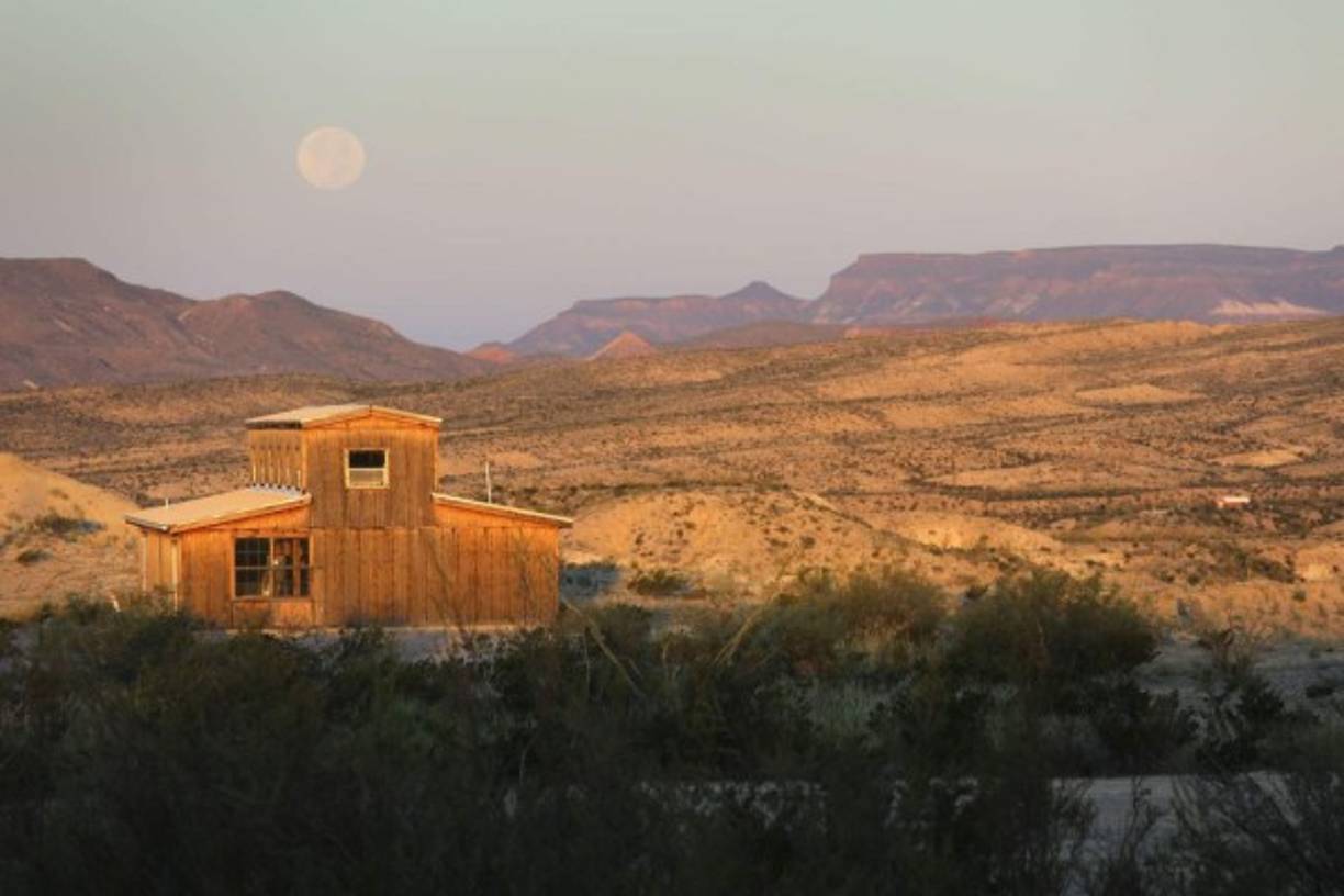 La próxima superluna será el 14 de noviembre cuando el astro esté lo más cerca de la Tierra en todo el siglo XXI.
