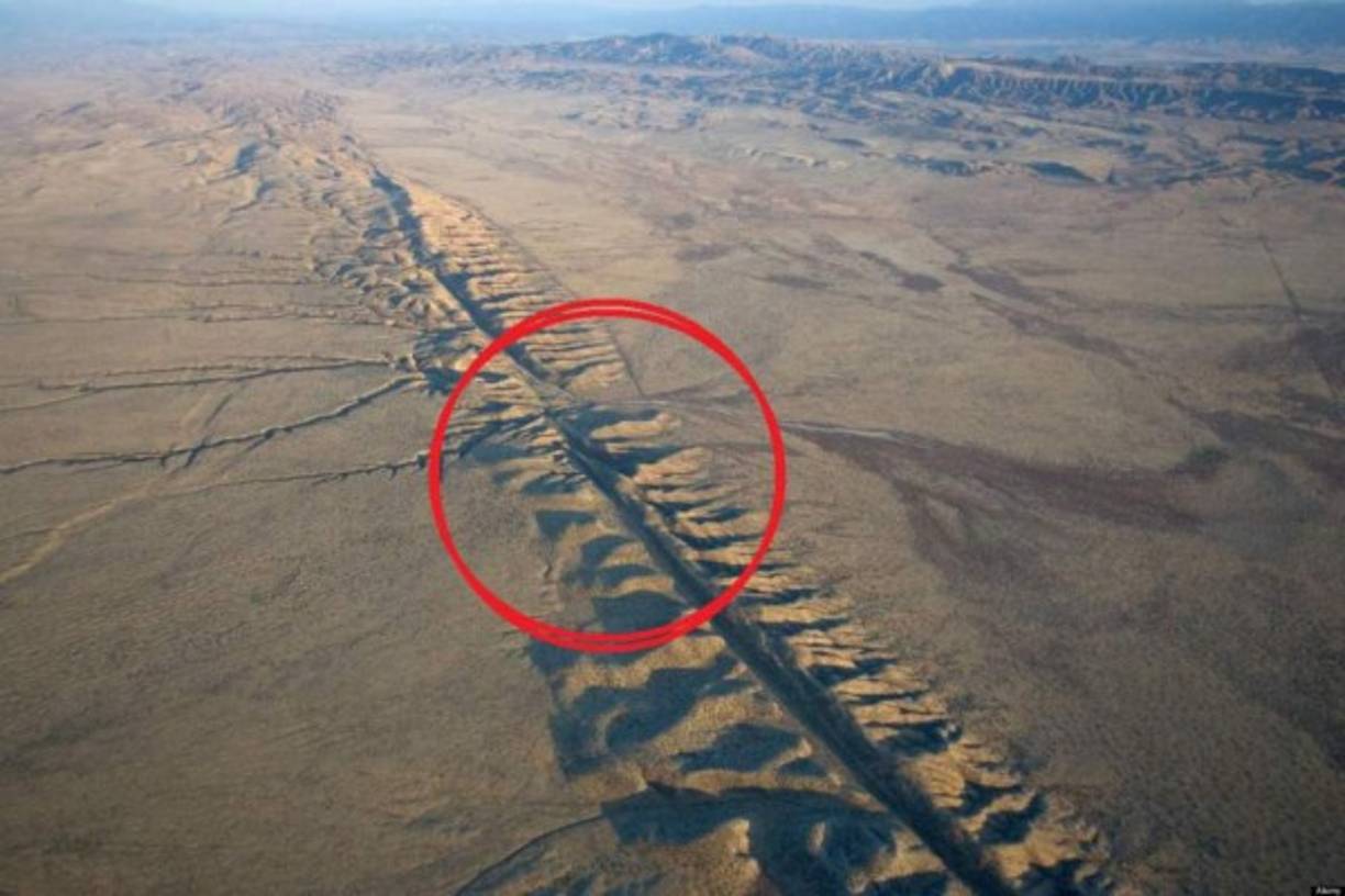 Esto podría referirse a la activación de la falla de San Andrés, que se encuentra ubicada en el cinturón de fuego, la cual podría activarse el próximo año.