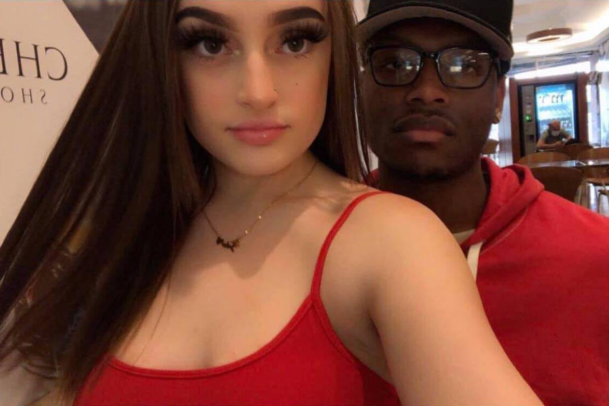 La policía informó que arrestó a Tyler Griffen de 24 años, pareja de la joven.