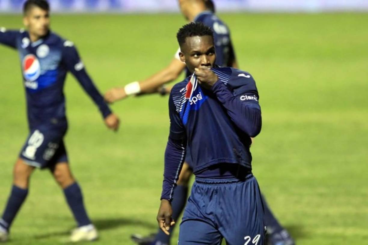 3 de 3. Rubilio Castillo ya suma tres goles en tres partidos con el Motagua.