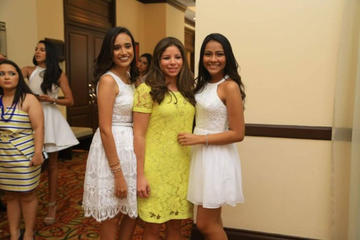 Frances Obico, Antonela López y Naomi Castillo.