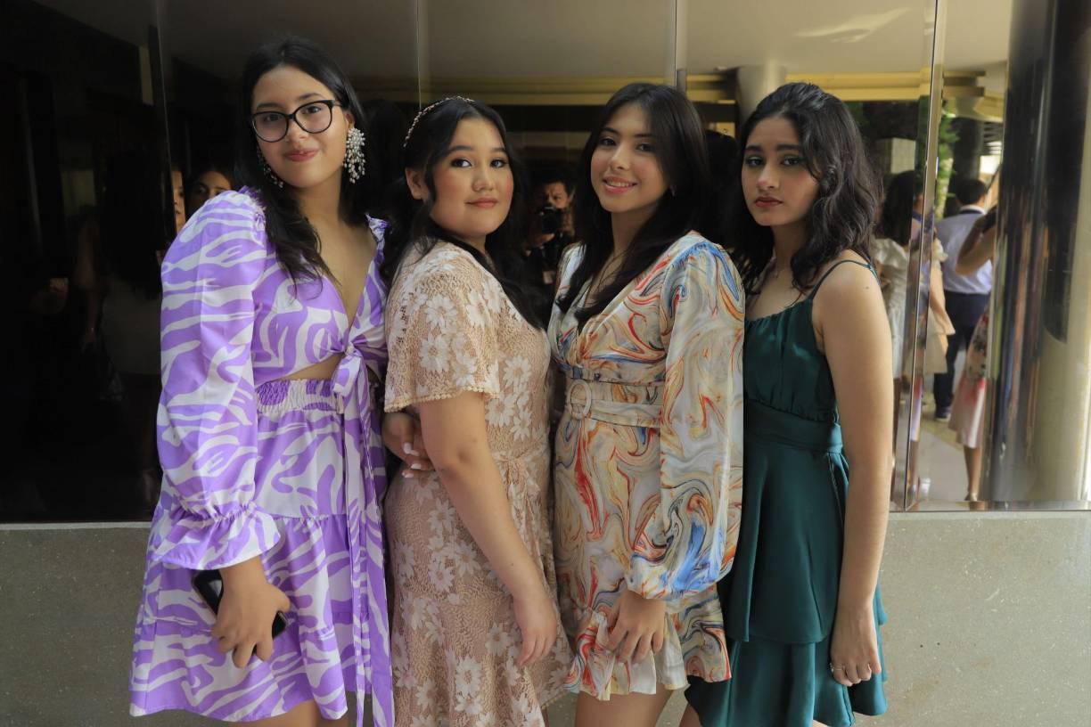 Artemisa Salgado, Perla Chavarría, Angie Guevara y Alejandra Zavala