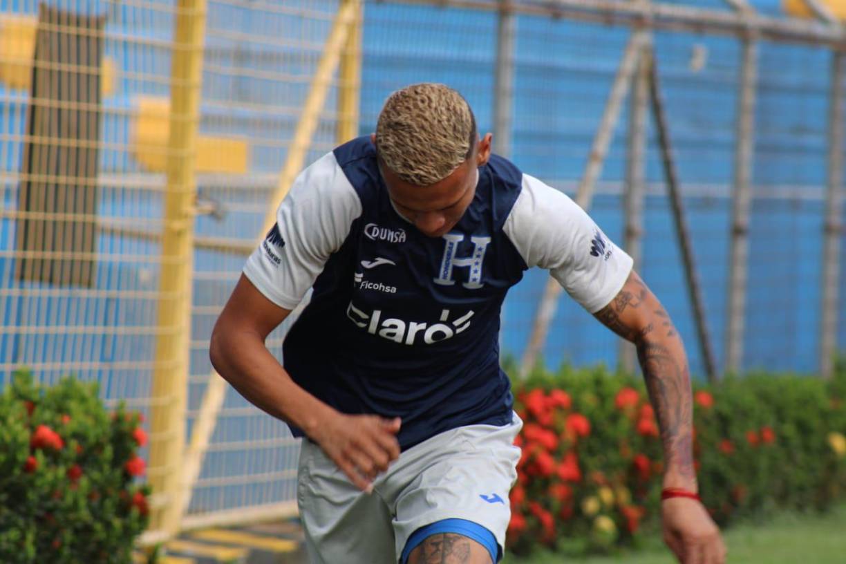 Kervin Arriaga: En Marathón ha sido marginado pero goza de la confianza del Bolillo Gómez. Estará en el centro del campo de la Bicolor.