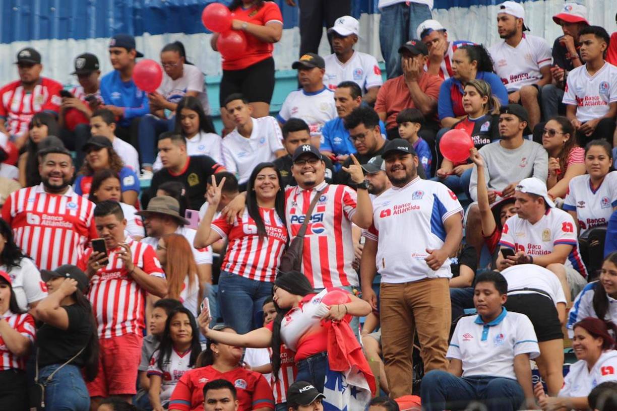 Aficionados olimpistas abarrotaron el estadio Nacional Chelato Uclés.