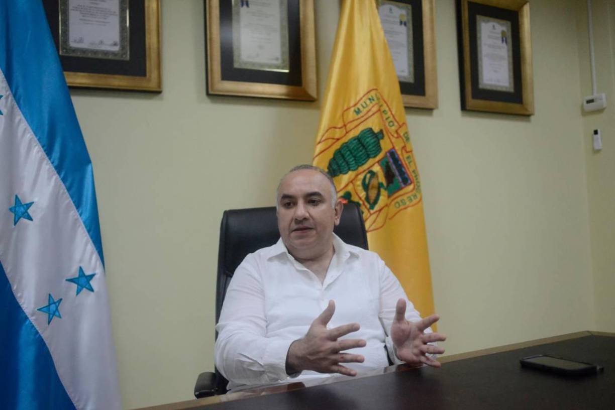 Alexander López Orellana: actual alcalde de El Progreso y secretario general del Consejo Ejecutivo Central del Partido Liberal. 
