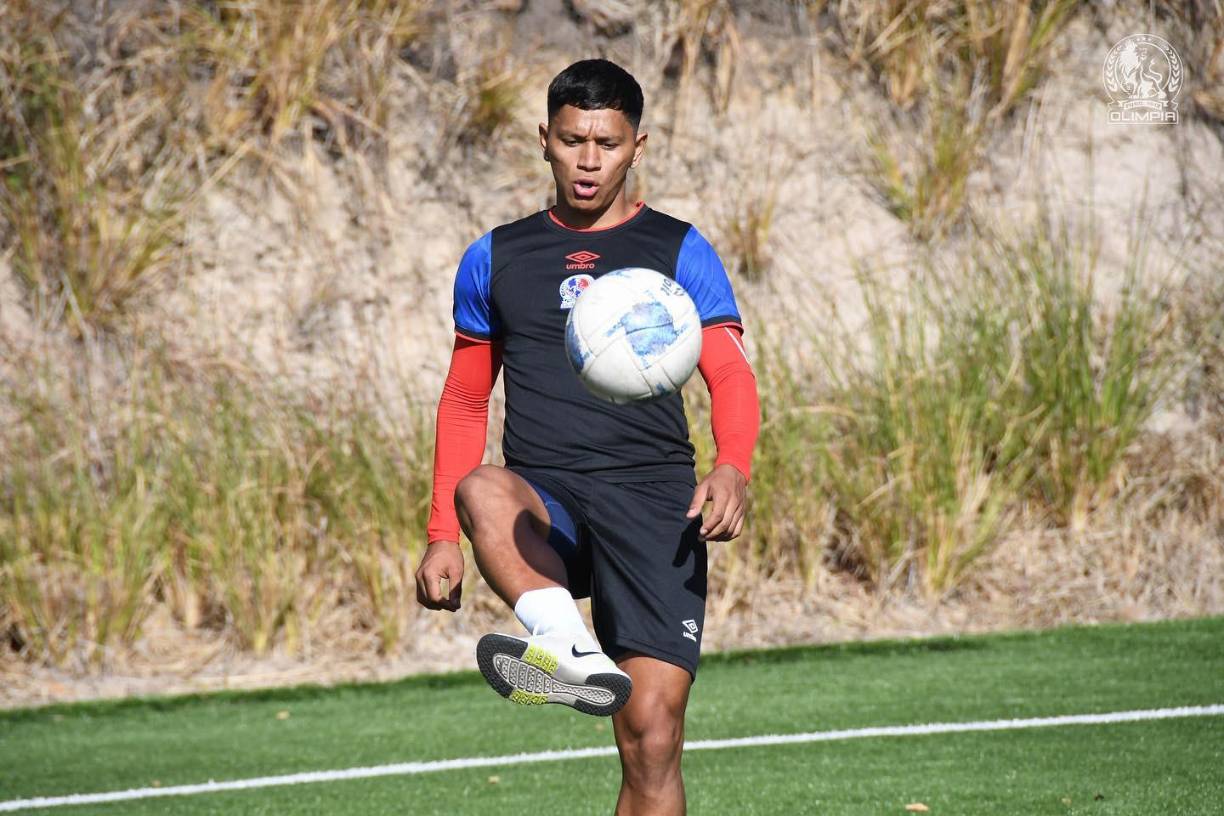 Bryan Moya: El mediocampista ofensivo hondureño vuelve a la Liga Nacional ya que fue fichado por el Olimpia. Llega procedente del fútbol de Angola.