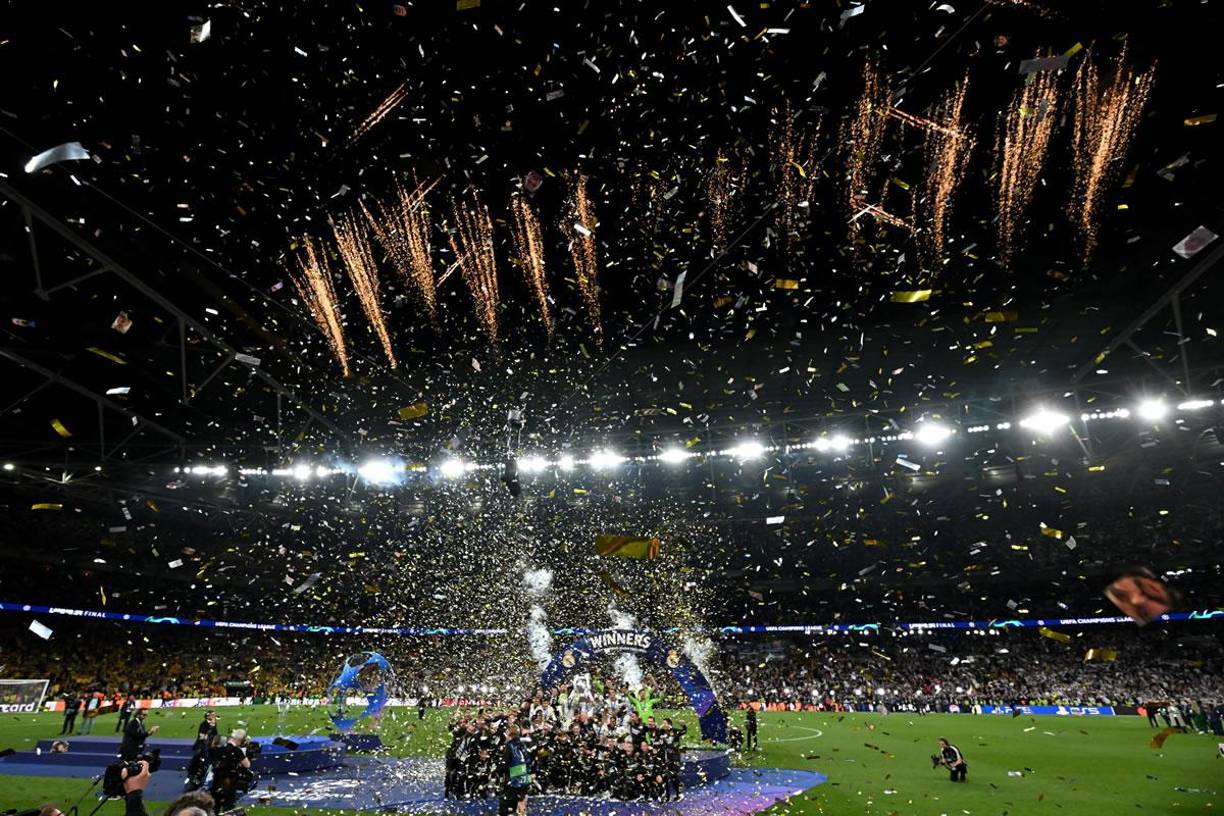 El Real Madrid celebró a lo grande la conquista de su 15 Copa de Europa.