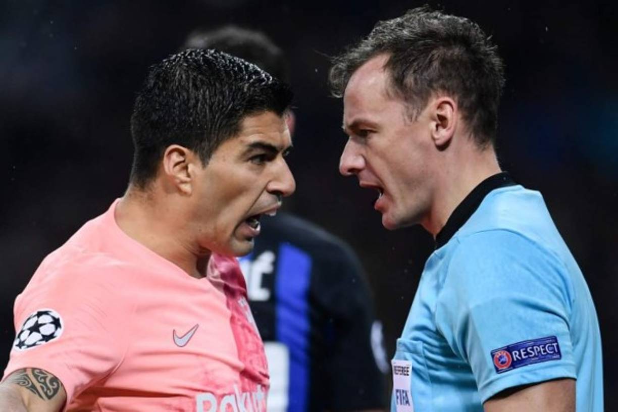 El Barcelona empató 1-1 ante el Inter y dejó escapar la victoria sobre el cierre. Mira las imágenes más curiosas del encuentro. FOTOS AFP.