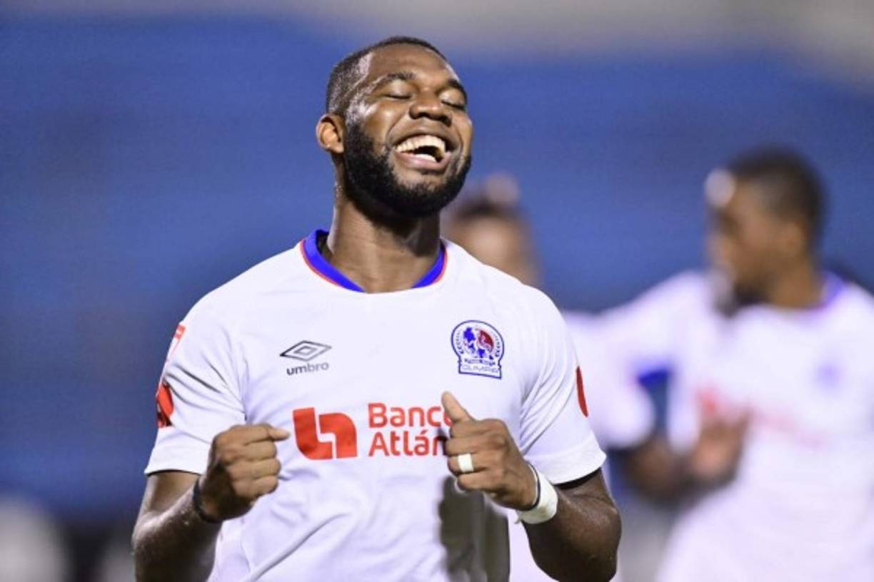 Jorge Benguché, emocionado celebrando su primer gol del partido contra el Saprissa. Foto Yoseph Amaya