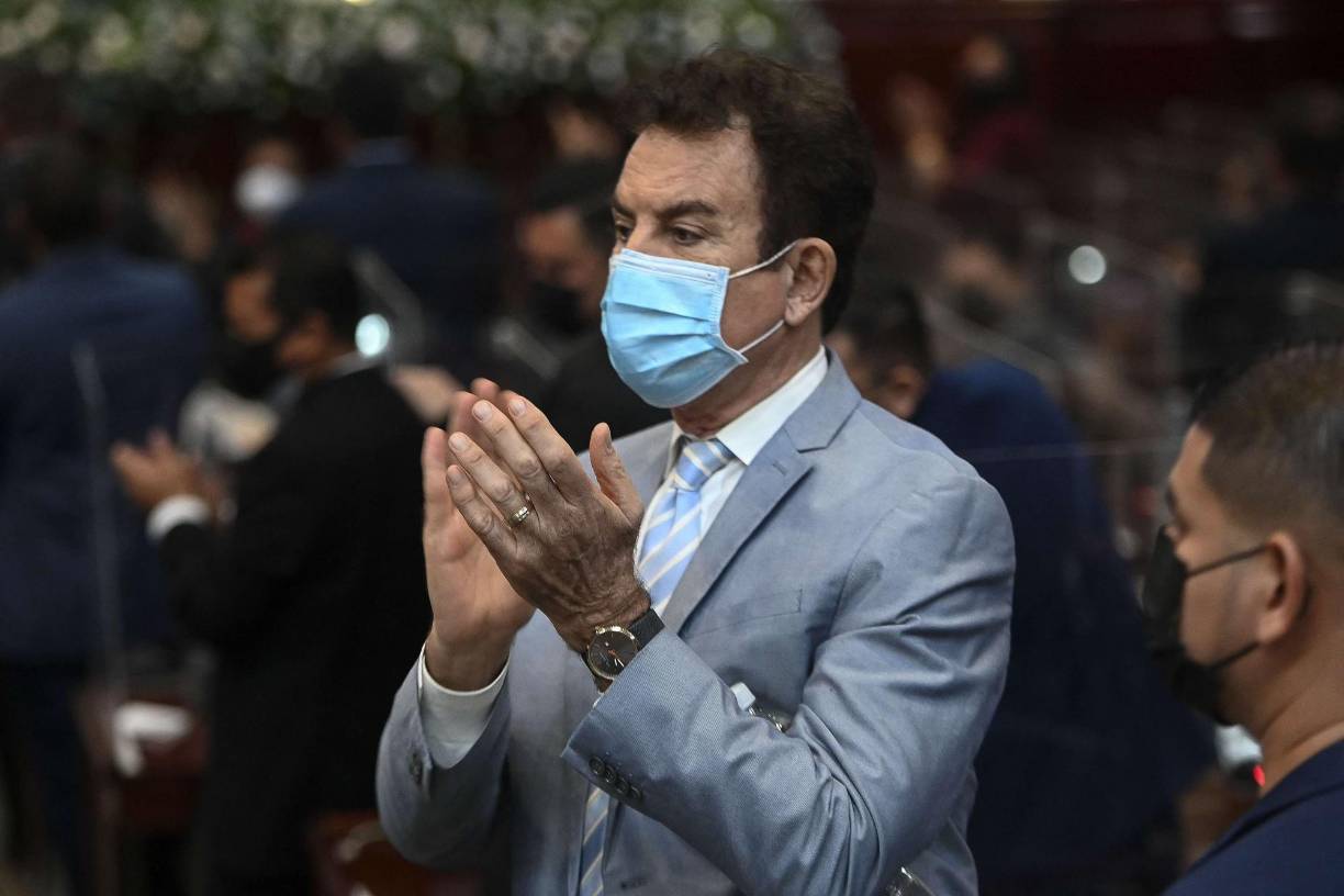 La polémica surge en un momento en que Nasralla, pese a integrar el Gobierno de Xiomara Castro, lidera un movimiento opositor en contra de dicha administración. 