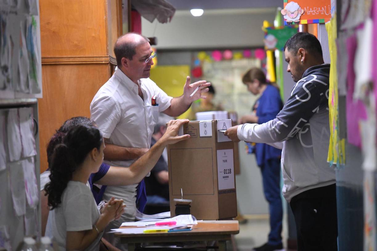 Ella votará por Bullrich, pero dice que su hija lo hará por Milei. 