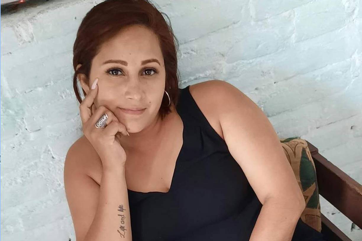 El cuerpo de Katherine Estefanía Izaguirre Claros fue retirado por sus familiares de la morgue de Medicina Forense de Tegucigalpa.