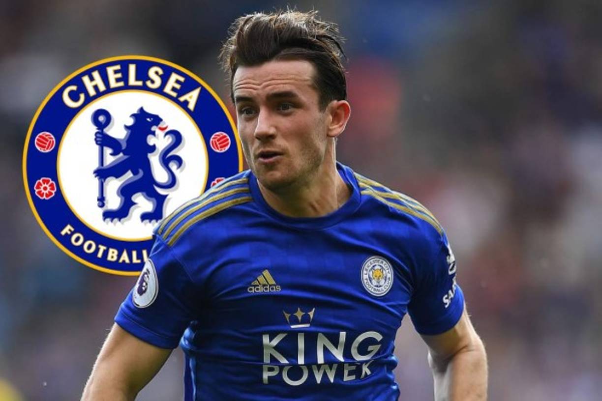 Ben Chilwell podría convertirse en la bomba del mercado. El lateral izquierdo ha destado en esta edición de la Premier League con el Leicester y el Chelsea de Frank Lampard le lleva tiempo siguiendo la pista. Los foxes no tienen ningún problema porque tiene contrato hasta 2024 y no tienen reparo en pedir 90 millones por él.