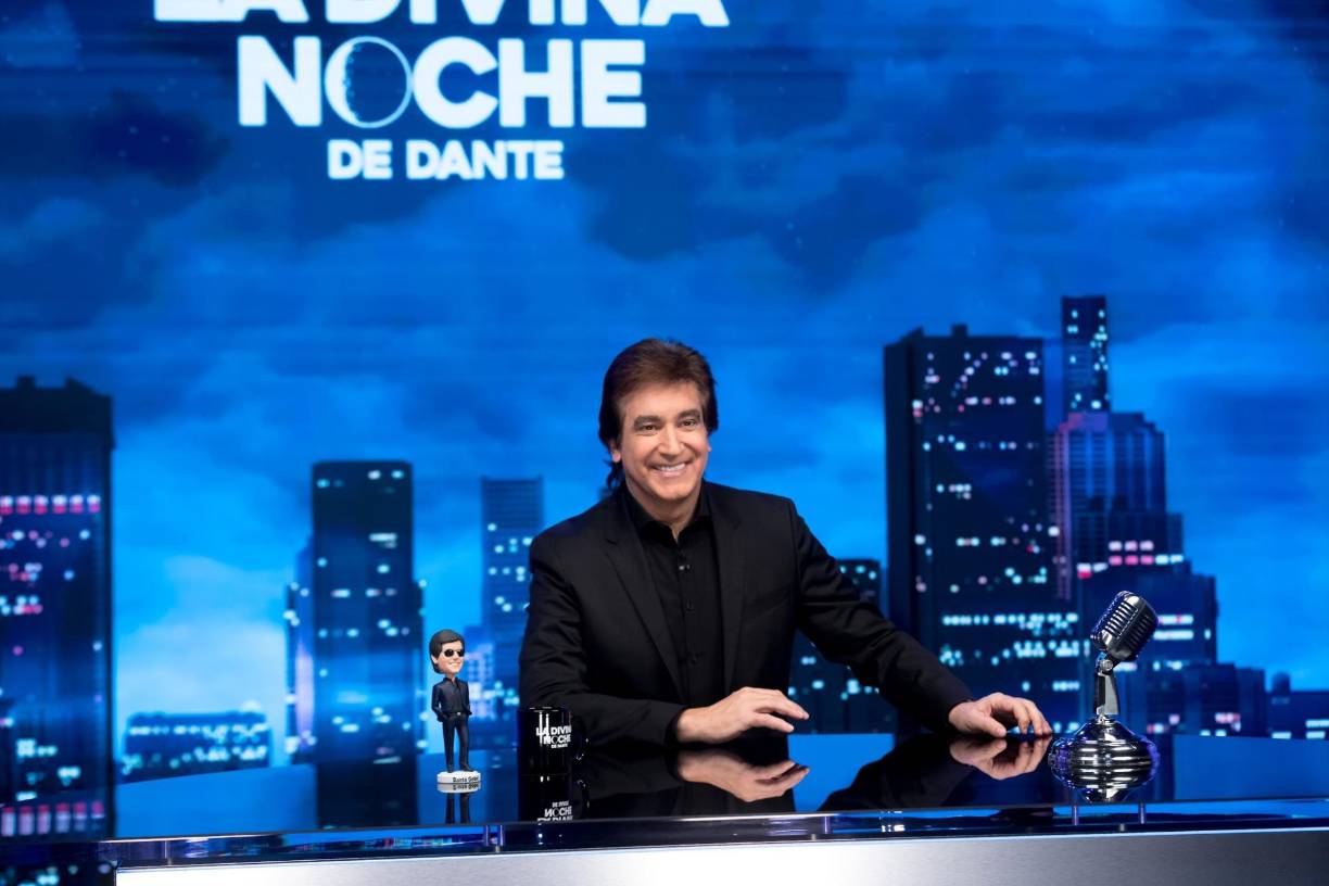 “Esto es así: Argentina es el único representante que queda de Latinoamérica; y muchos se van a sumar para alentar al único equipo del continente que queda con vida; dado que no quieren alentar a un equipo europeo o africano”, comenzó con su reflexión el famoso predicador Dante Gebel.