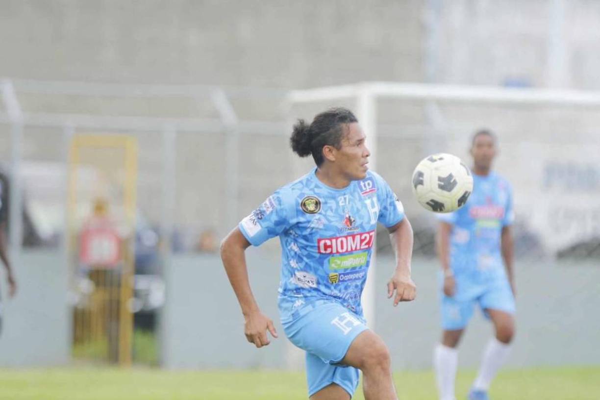 A pesar de que no pudo disputar una justa mundialista con la Bicolor (en Sudáfrica 2010, debido a una lesión), el exfutbolista es reconocido por su gran calidad y trayectoria.