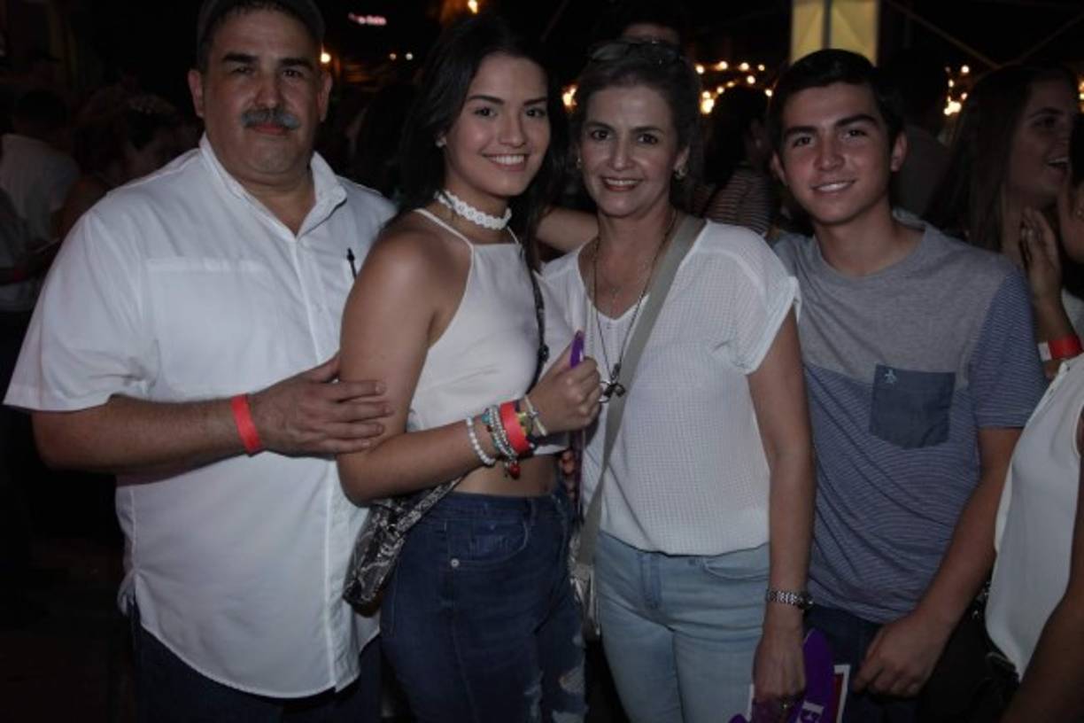 German, Ana, Ana Lucía Madrid con Eduardo Crespo.