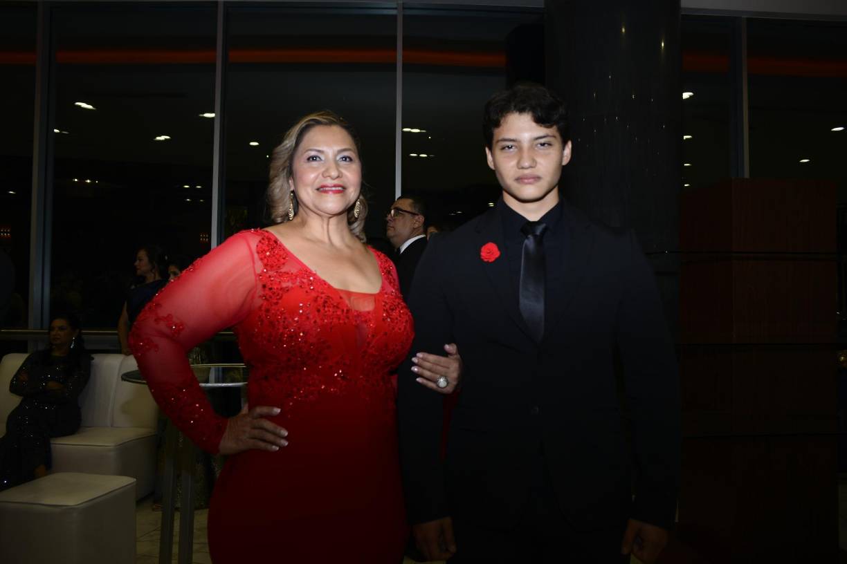 Lourdes Trejo y Miguel Echeverri