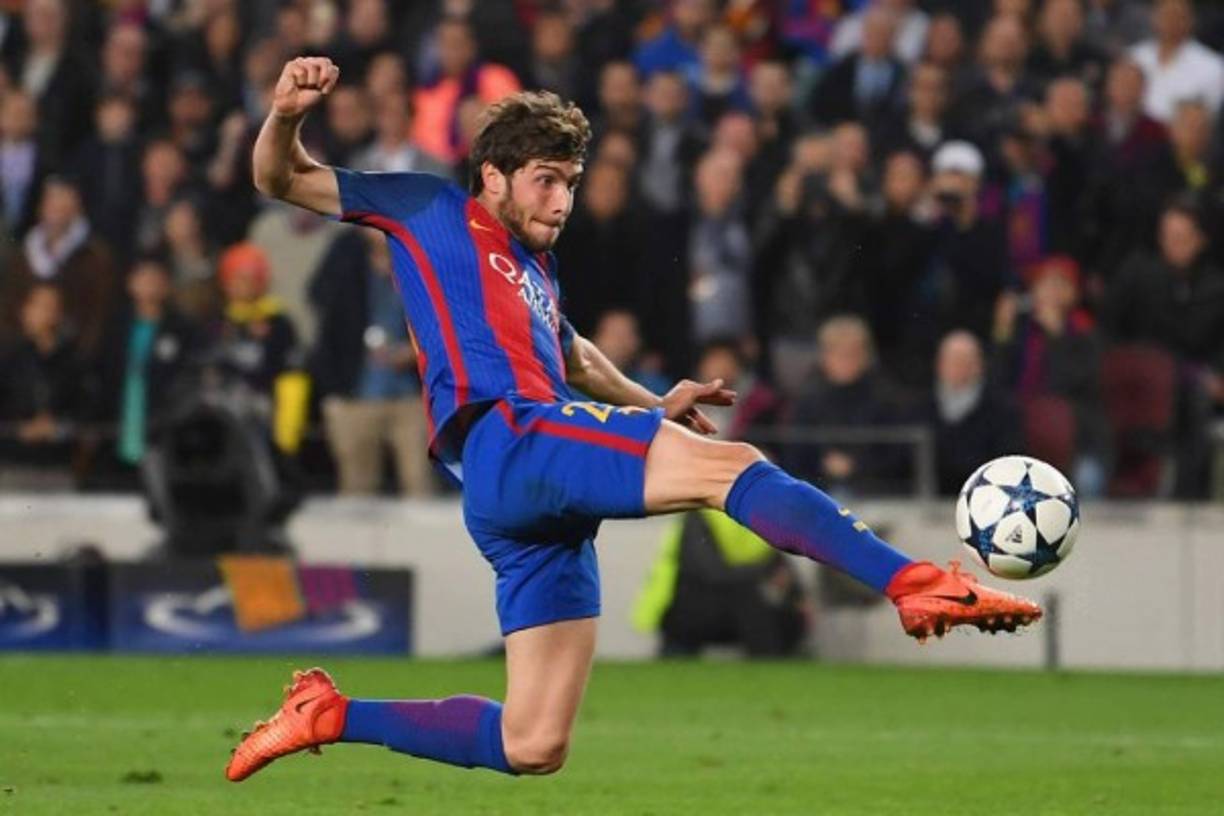 Dos equipos de la Premier interesados en Sergi Roberto<br/>Ojo porque se puede venir otro lío en el Camp Nou. United, Chelsea y también Monaco, estarían dispuestos a depositar la cláusula del polivalente jugador del Barcelona. Dicha cláusula asciende a 40 millones de euros que, por lo que se está pagando actualmente, puede ser hasta 'barato'.<br/>