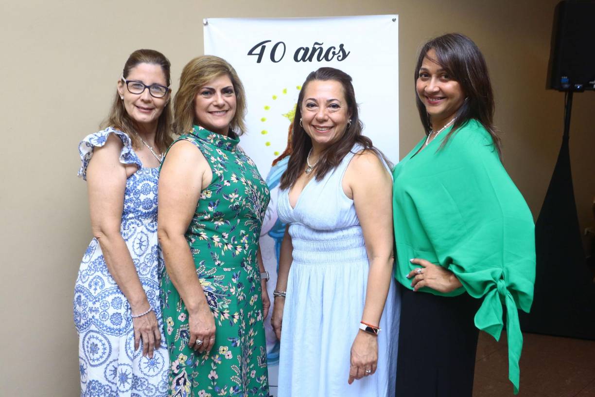 Ruth Enamorado, Adela Méndez, Suyapa Domínguez y Gladys Boesch
