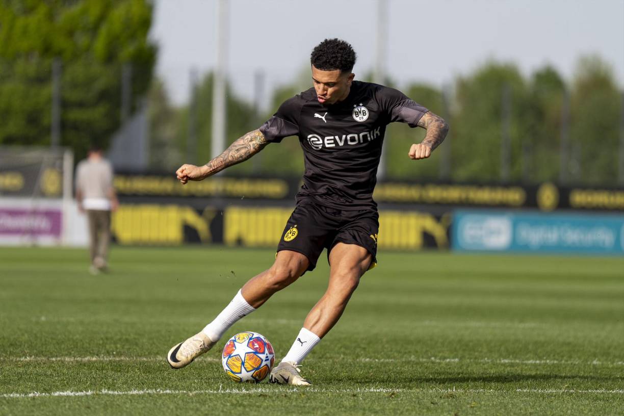 Según informa Sky Sports, la Juventus sigue en conversaciones con el Manchester United para acometer el traspaso de Jadon Sancho, que sólo podría llegar a Turín en forma de cesión.