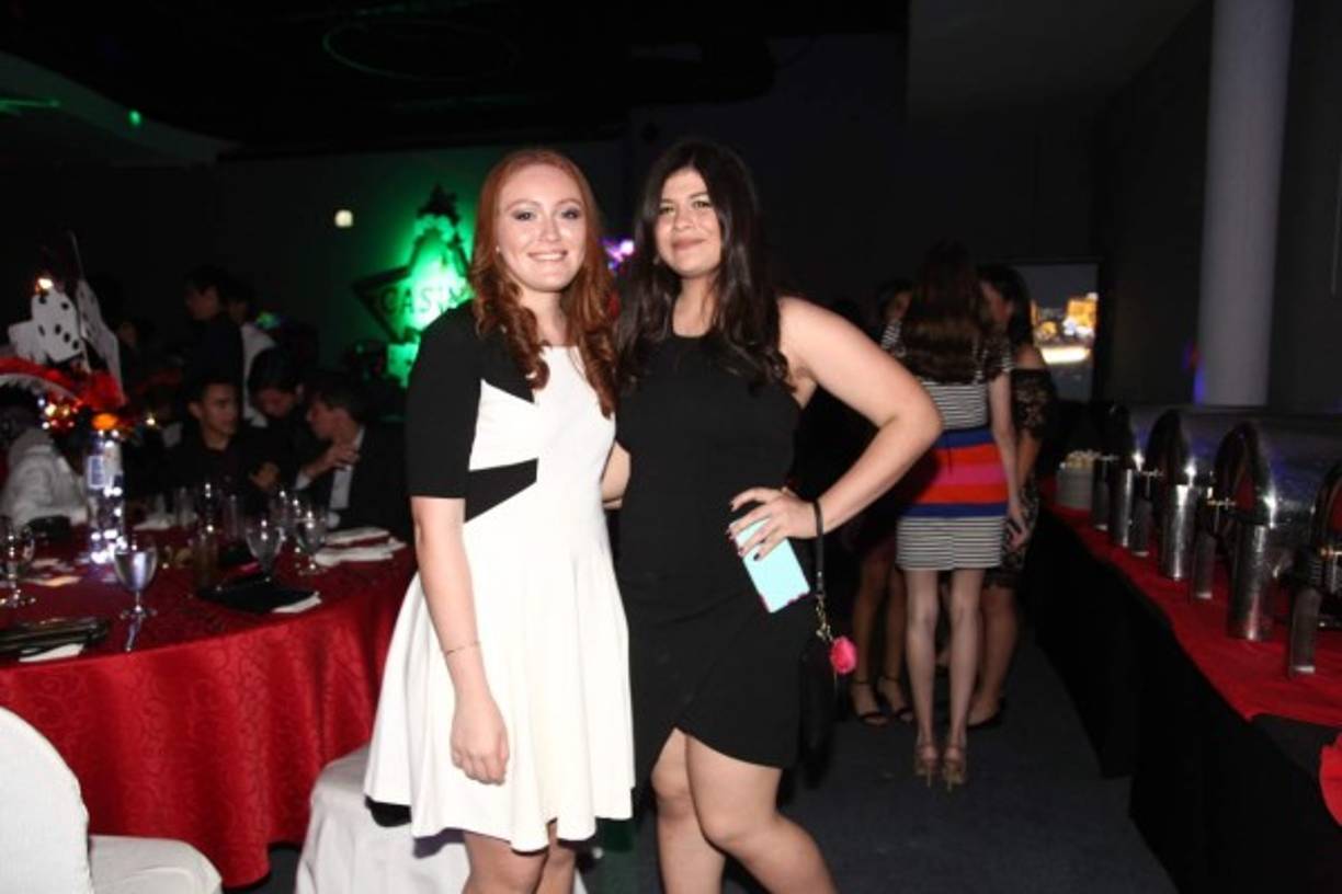 Michelle Betancourt y Ali Handal.